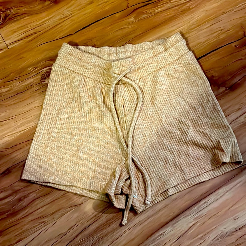 Gap Love lounge shorts